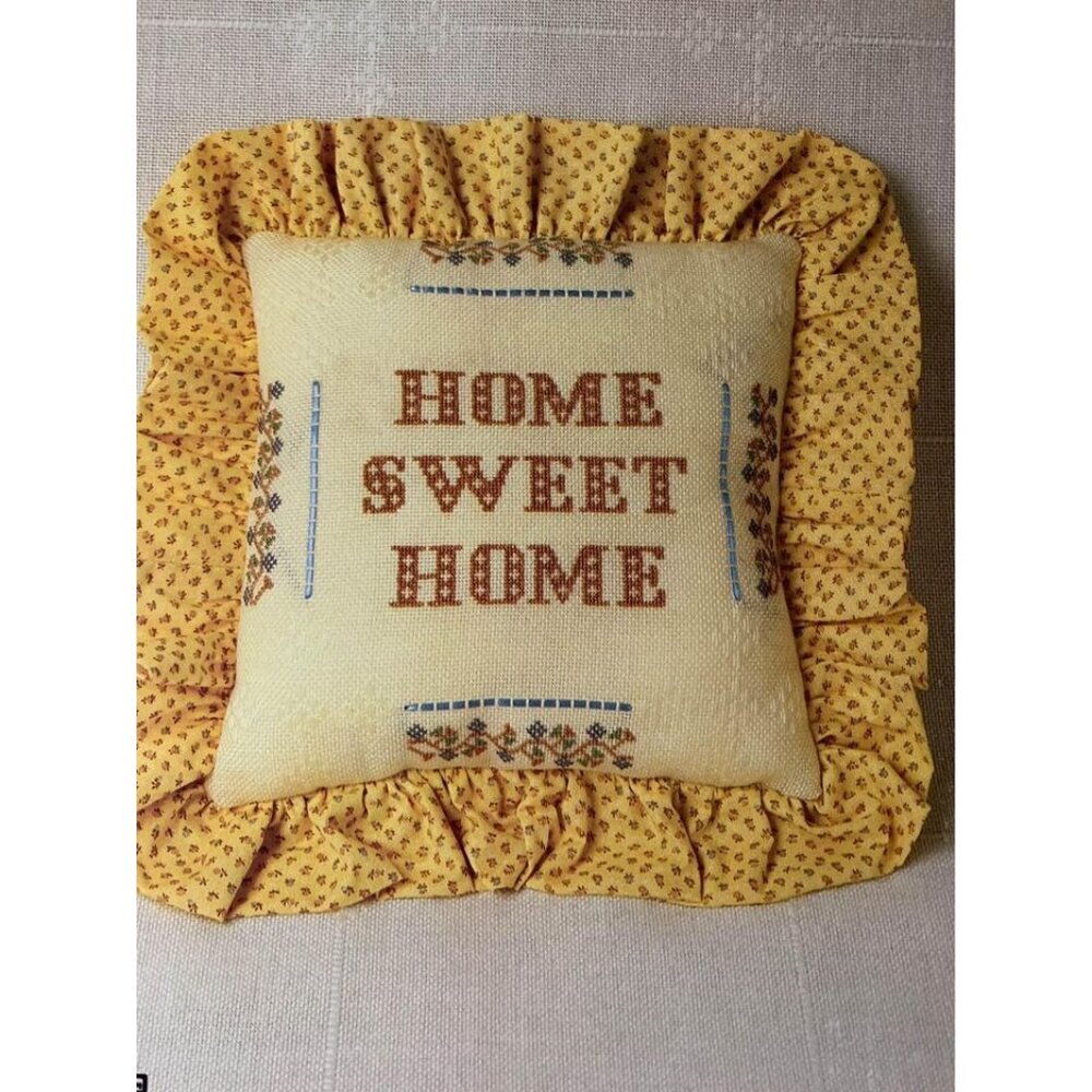 Windsor Counts "Home Sweet Home" Cross Stitch Design Pattern Book 1983 Vintage